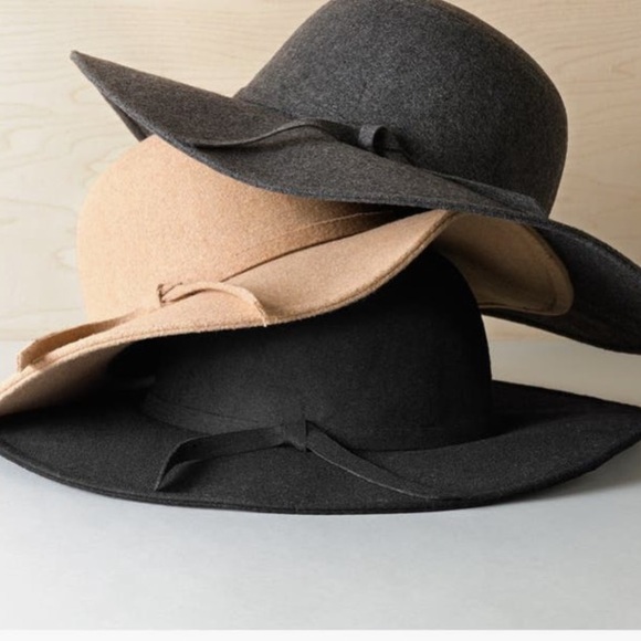 NEW with Tags Leith Floppy Black Felt Hat - Picture 9 of 9